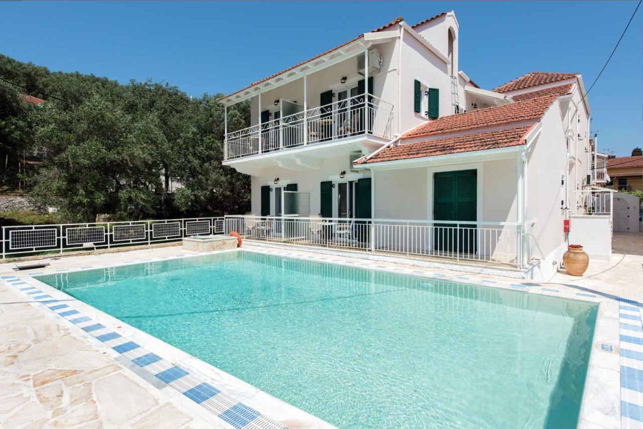 Marika Apartments Kassiopi Dış mekan fotoğraf